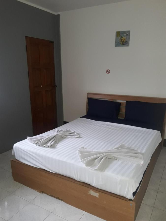 The Guest House - Apartment Phuket Esterno foto
