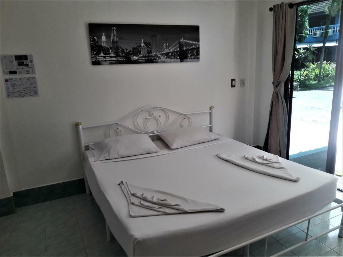 The Guest House - Apartment Phuket Esterno foto